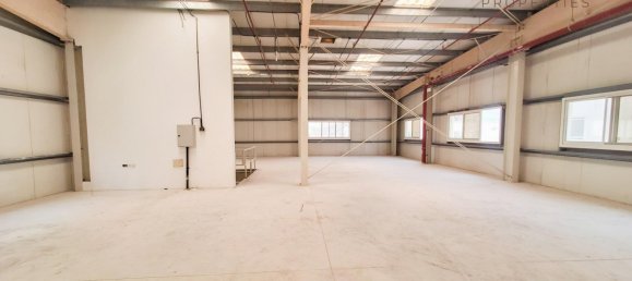 400m² Warehouse in Jebel Ali, UAE No. 54116 6