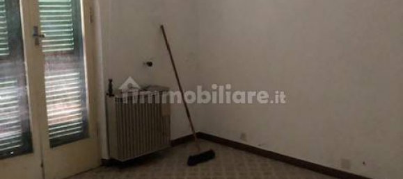2 bedrooms Apartment in Varese Ligure, Italy No. 218098 4