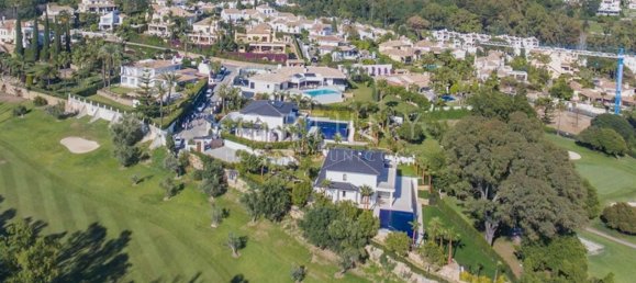 5 bedrooms Villa in Marbella, Spain No. 115125 45