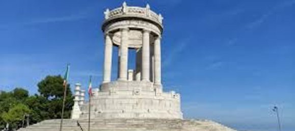 5 غرف نوم منزل في Ancona, Italy رقم 350741 4