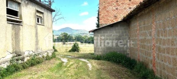 5 bedrooms House in Piegaro, Italy No. 84727 21