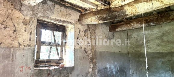 5 bedrooms House in Piegaro, Italy No. 84727 15