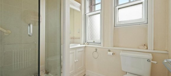 4 Schlafzimmer Wohnung in Brook Green, United Kingdom, Nr. 3698 9