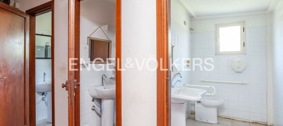 480m² Commercial property in Trevignano Romano, Italy No. 132347 15