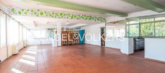 480m² Commercial property in Trevignano Romano, Italy No. 132347 3