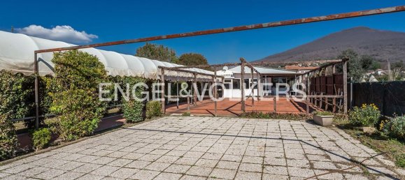 480m² Commercial property in Trevignano Romano, Italy No. 132347 19