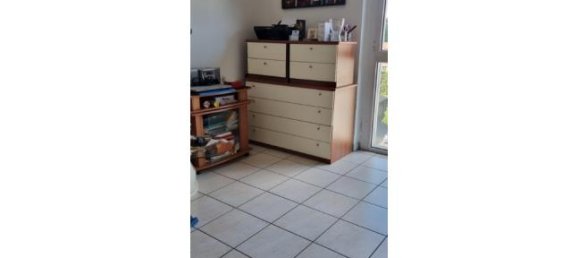 Квартира с 4 комнатами в Галларате, Италия № 378189 4