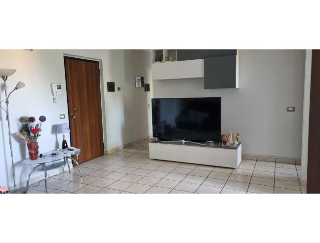 Квартира с 4 комнатами в Галларате, Италия № 378189