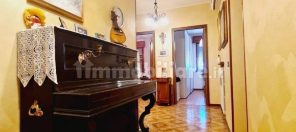 3 bedrooms Apartment in Viano, Italy No. 330311 11