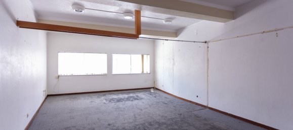 340m² Building in Castelo Branco, Portugal No. 58528 13