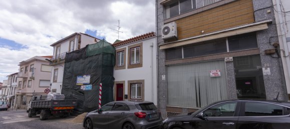 340m² Building in Castelo Branco, Portugal No. 58528 2