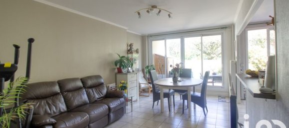 3 bedrooms Apartment in Franconville, France No. 362130 3