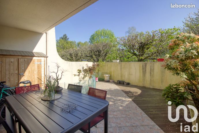 3 bedrooms Apartment in Franconville, France No. 362130