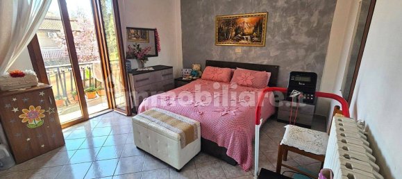 2 chambres Appartement à Frosinone, Italy No. 285404 16