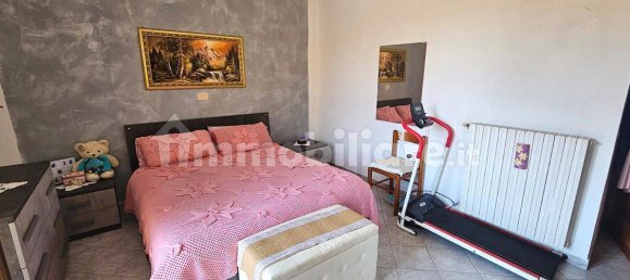 2 chambres Appartement à Frosinone, Italy No. 285404 17