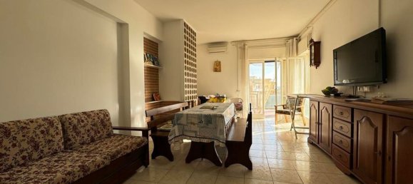 Квартира с 4 комнатами в Анцио, Италия № 125364 3