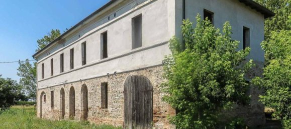 Дом с 11 комнатами в Форлимпополи, Италия № 133440 2