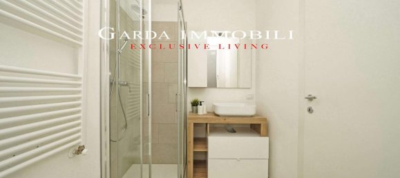 Apartamento de 3 divisões em Sirmione, Italy N.º 34940 58