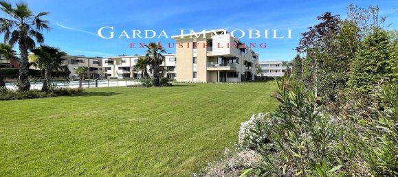 Apartamento de 3 divisões em Sirmione, Italy N.º 34940 94