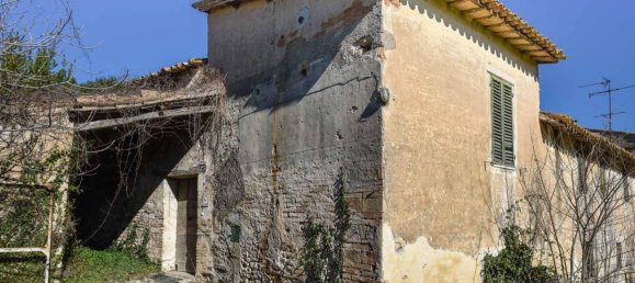 Дом с 16 комнатами в Сполето, Италия № 196510 20