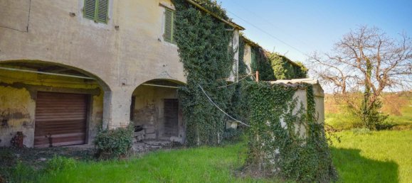 Дом с 16 комнатами в Сполето, Италия № 196510 23