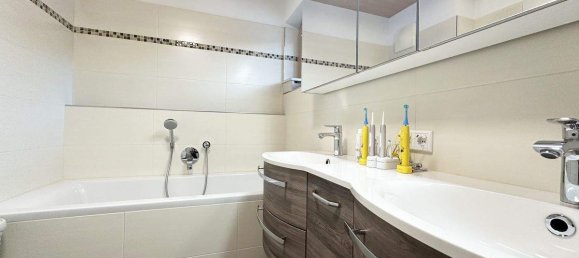 Квартира с 5 комнатами в Форстау, Австрия № 116775 6