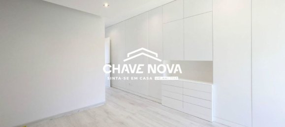 4 bedrooms House in Argoncilhe, Portugal No. 80453 3