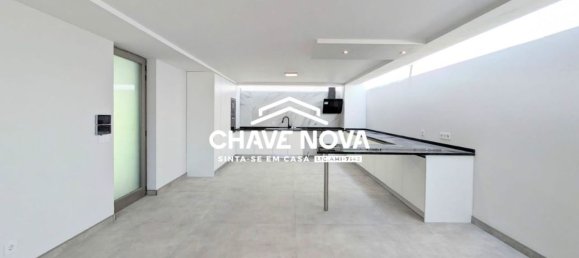 4 bedrooms House in Argoncilhe, Portugal No. 80453 24