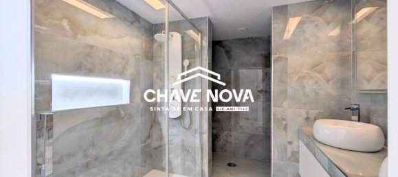 4 bedrooms House in Argoncilhe, Portugal No. 80453 7