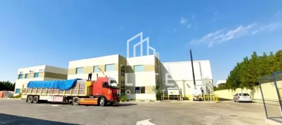 Almacén en Dubai, UAE 5478 m² No. 97758 3