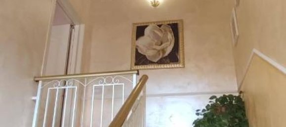 8 rooms House in San Nicandro Garganico, Italy No. 145462 5