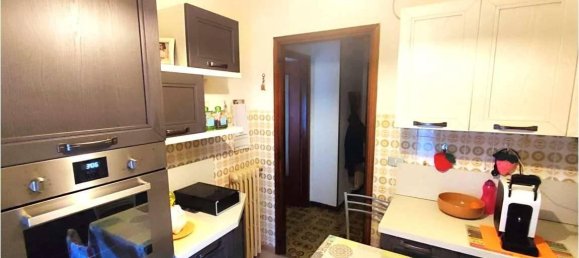 4-salle Appartement à Pont Saint Martin, Italy No. 35920 5