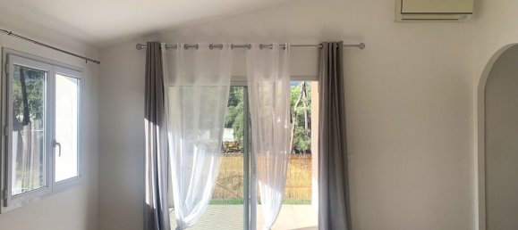 2 bedrooms Apartment in Lecci, France No. 225581 3