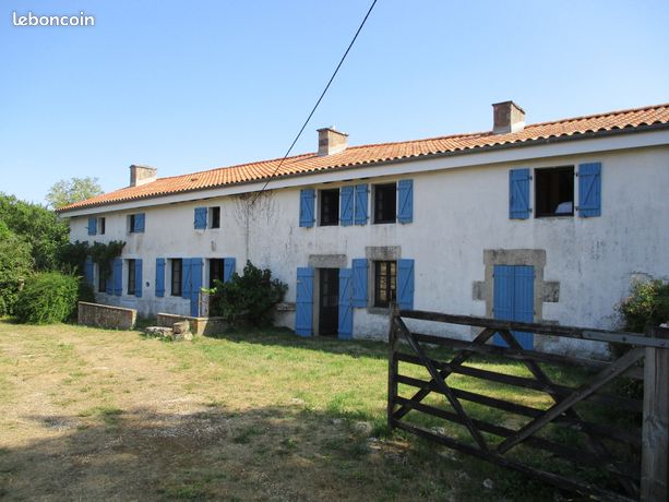 5 bedrooms House in Deux-Sevres, France No. 313509