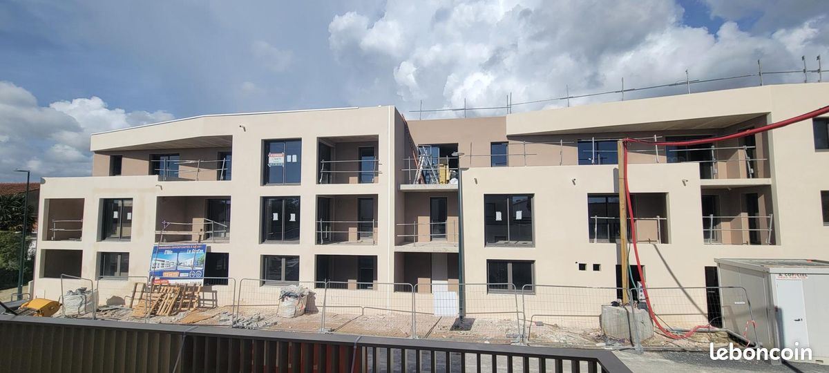 2 Schlafzimmer Wohnung in Challans, France, Nr. 112077