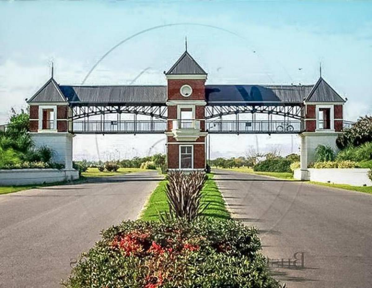  Land in Pilar, Argentina No. 112907