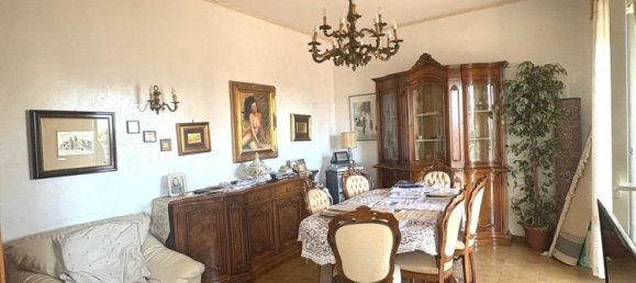 5 Schlafzimmer Wohnung in Bari, Italy, Nr. 316733 2