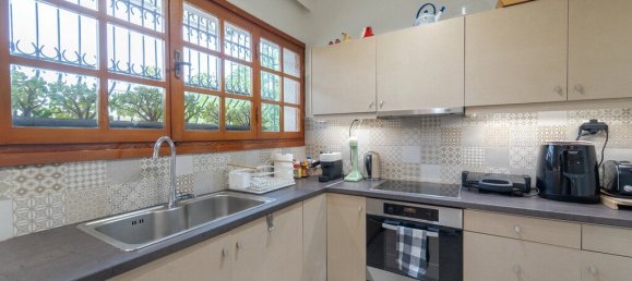 4 bedrooms Villa in Alimos, Greece No. 1859 15