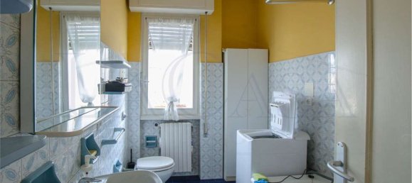 Квартира с 3 комнатами в Брешиа, Италия № 4712 13