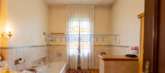 Villa de 3 dormitorios en Merate, Italy No. 235196 38