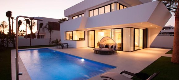 3 bedrooms Villa in La Marina, Spain No. 8684 4