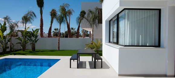 3 bedrooms Villa in La Marina, Spain No. 8684 19