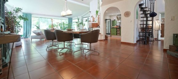 4 bedrooms Building in Wesel, Germany No. 37776 5