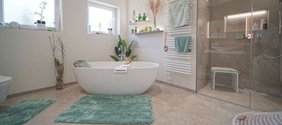 4 bedrooms Building in Wesel, Germany No. 37776 6