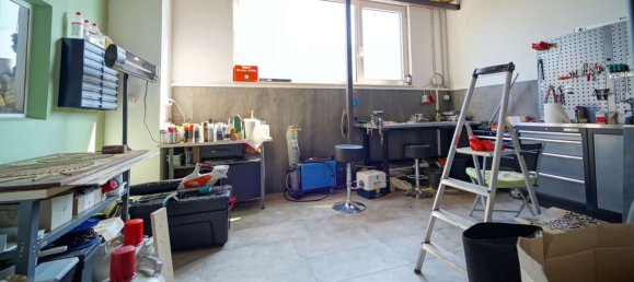 4 bedrooms Building in Wesel, Germany No. 37776 29