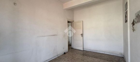 4-salle Appartement à Naples, Italy No. 275434 15