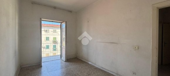 4-salle Appartement à Naples, Italy No. 275434 13