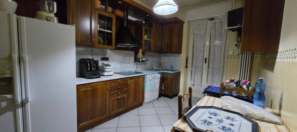 3 Schlafzimmer Wohnung in Asti, Italy, Nr. 273620 2