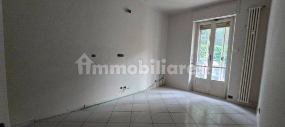 3 Schlafzimmer Wohnung in Asti, Italy, Nr. 273620 6