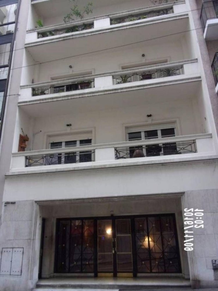 3 bedrooms Apartment in Buenos Aires, Argentina No. 82688